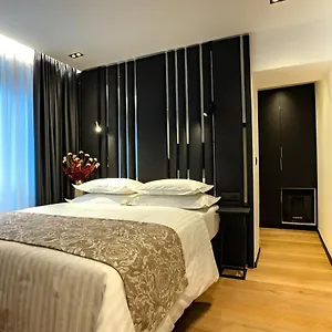 https://city-premium-heritage.hotelinzadar.com